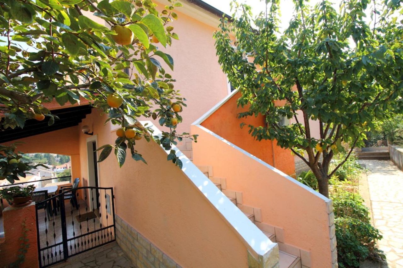וולי לוסיניי Apartmani Nadalina מראה חיצוני תמונה