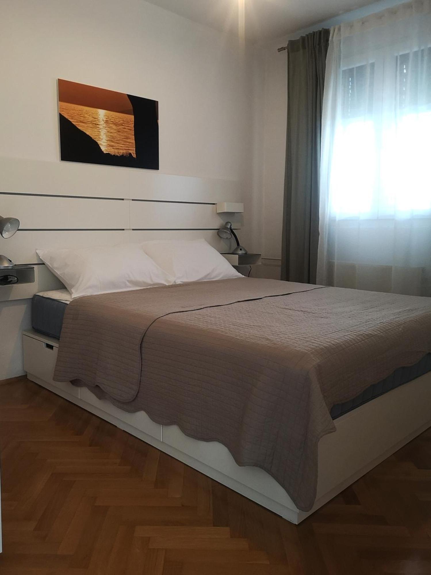 וולי לוסיניי Apartmani Nadalina מראה חיצוני תמונה